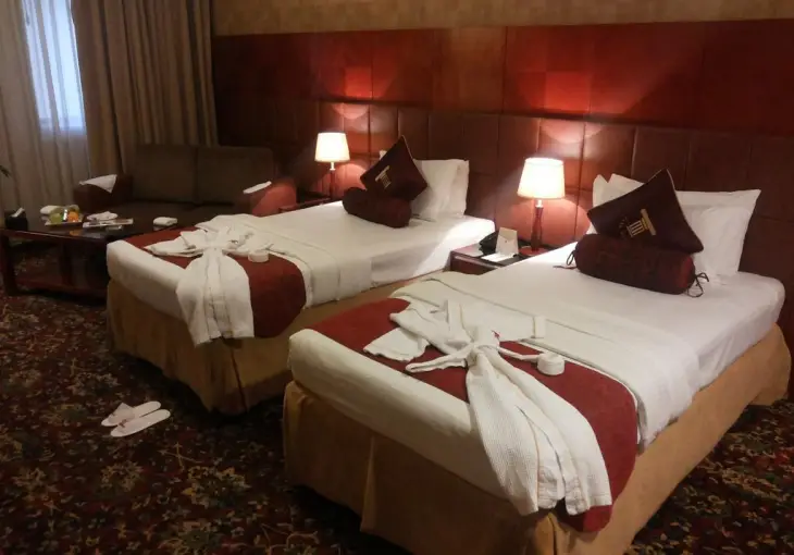 AL MADİNAH HARMONY HOTEL